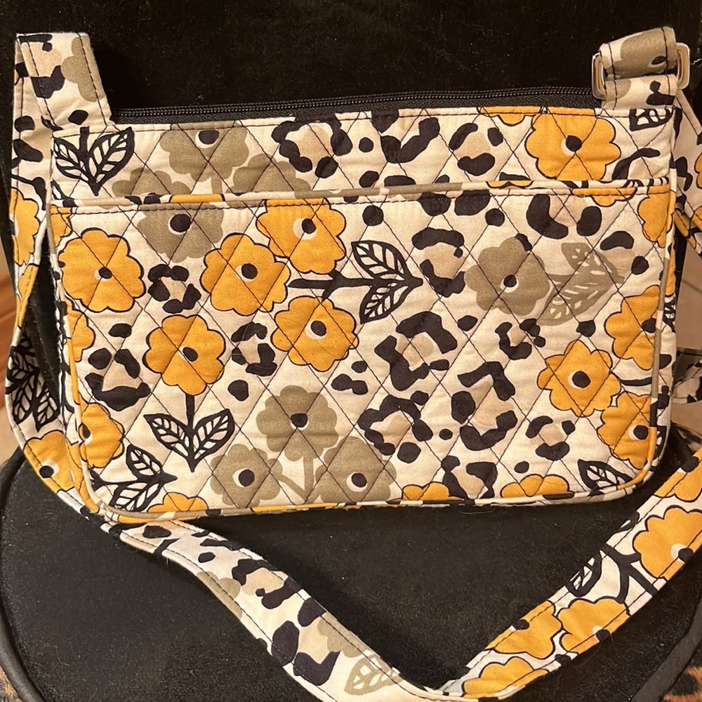New Vera Bradley cross body purse!  Adorable! - Picture 4 of 6